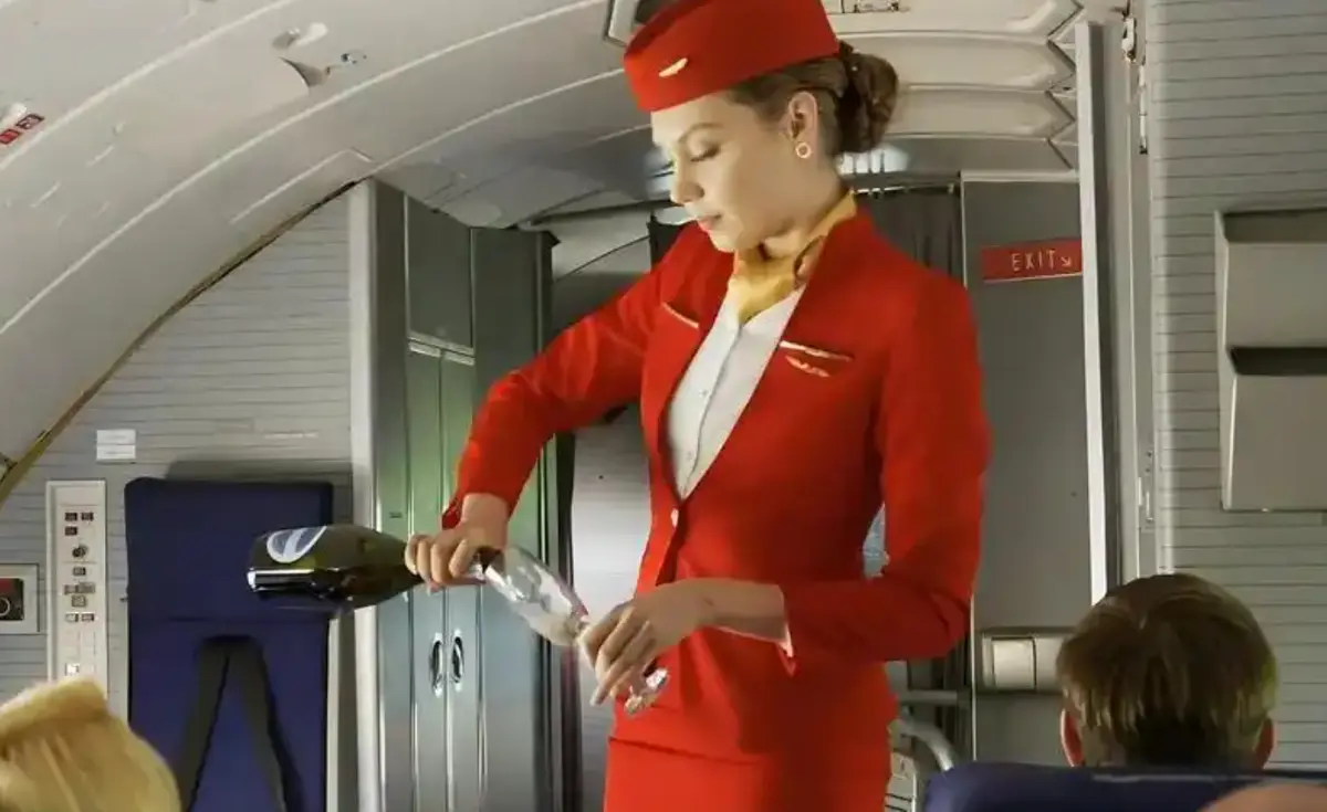 法版高清《法国空乘4》资源下载-全集完整版免费在线观看-法国空乘4未删减4K高清播放