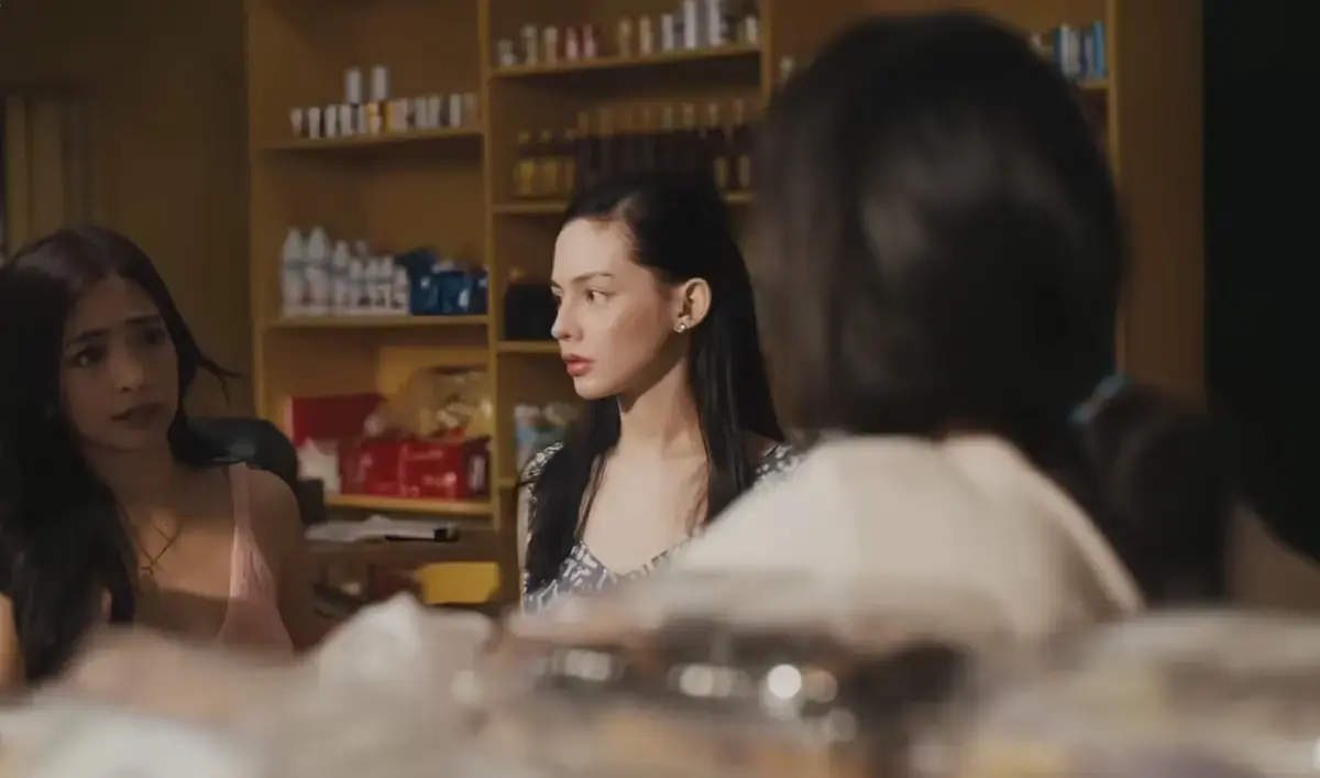 菲律宾电影《奶油馅饼》安杰尔卡斯特罗主演-高清在线播放无删减版-蓝光中字无广告免费观看